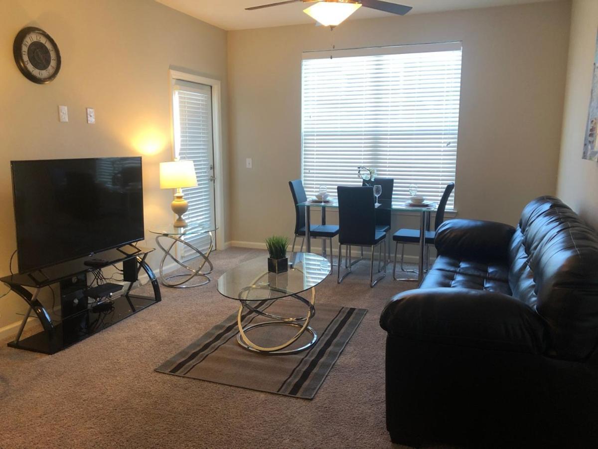 Spacious Furnished Resort Style Apartments Tomball Værelse billede