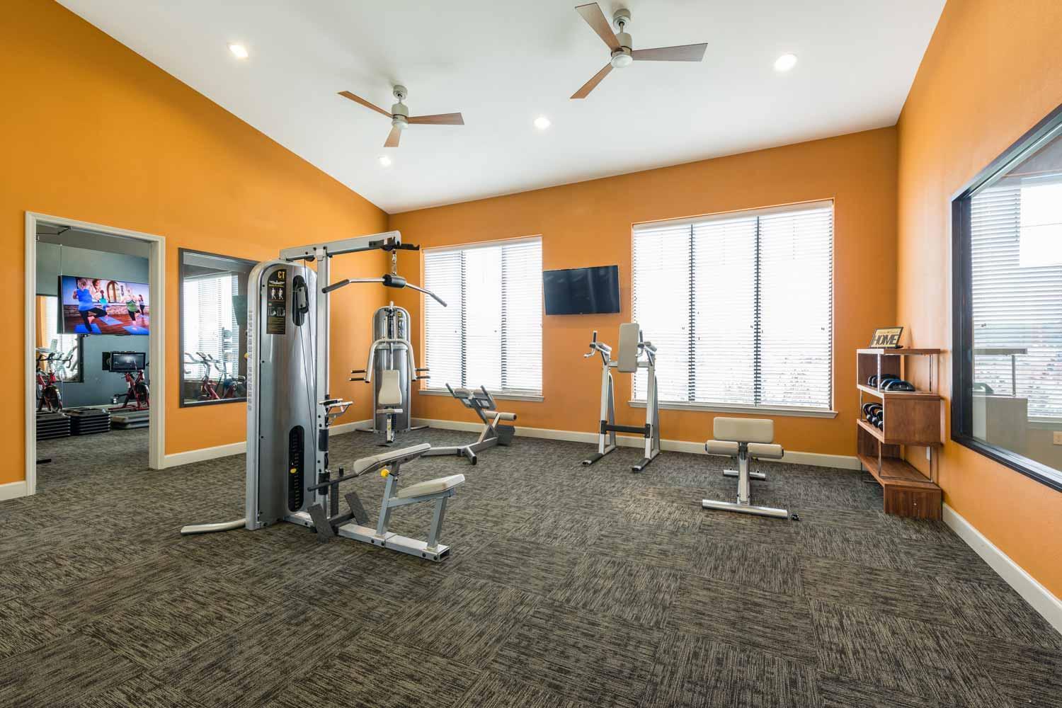 Spacious Furnished Resort Style Apartments Tomball Eksteriør billede