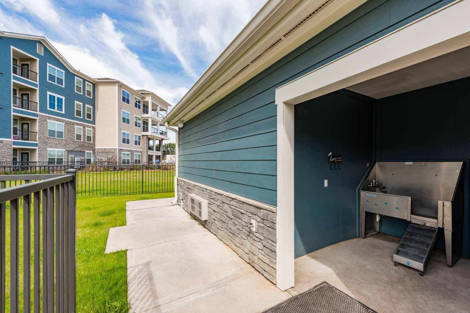 Spacious Furnished Resort Style Apartments Tomball Eksteriør billede
