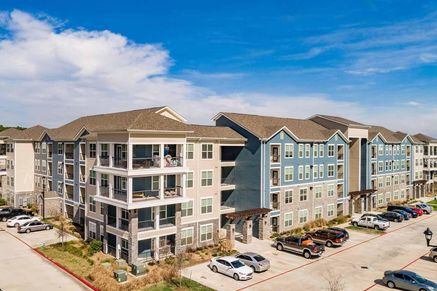 Spacious Furnished Resort Style Apartments Tomball Eksteriør billede